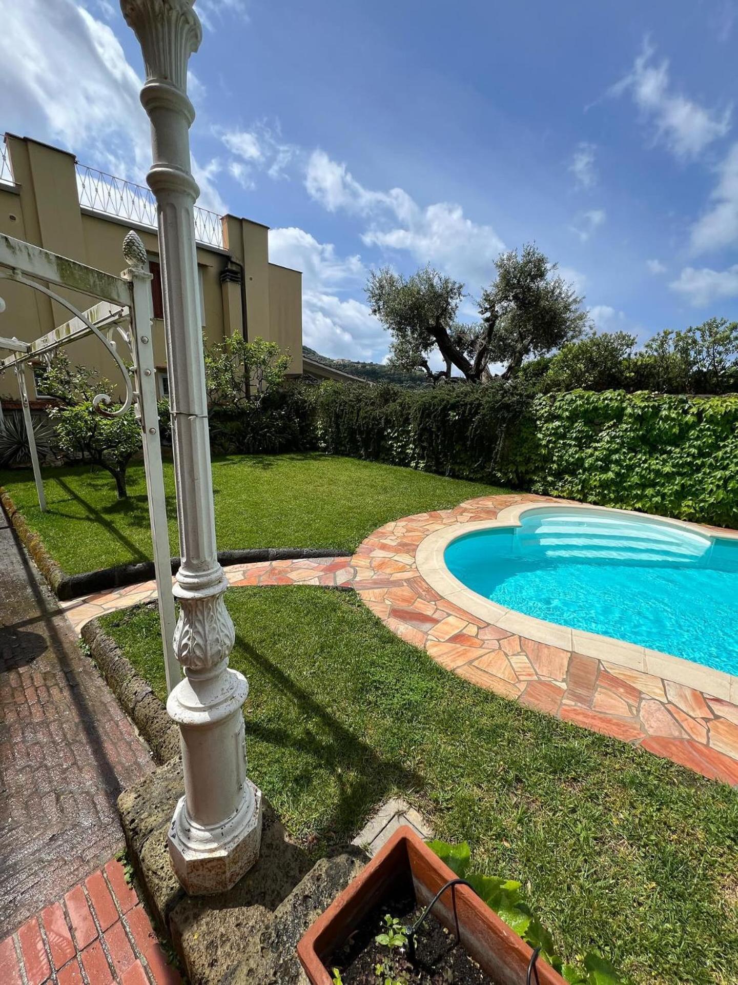 Villa Vie En Rose سورينتو المظهر الخارجي الصورة